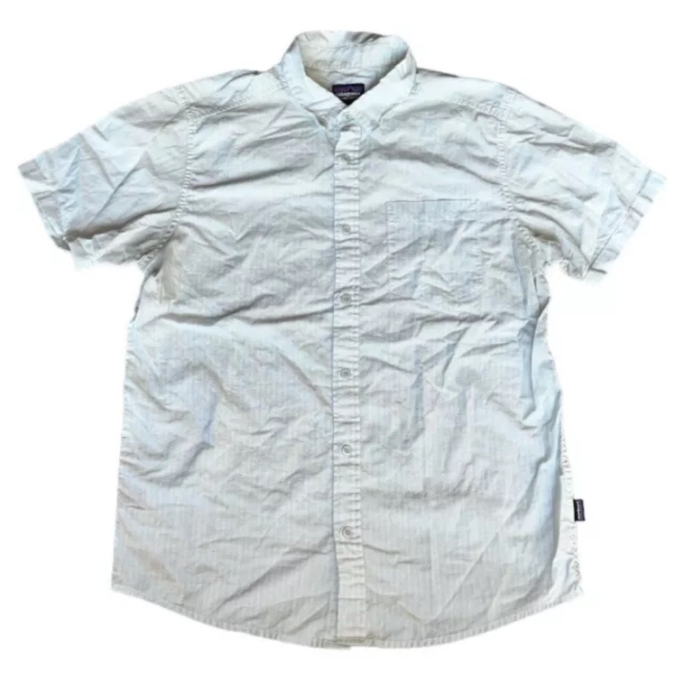 Patagonia Light Gray Casual Button Down Shirt